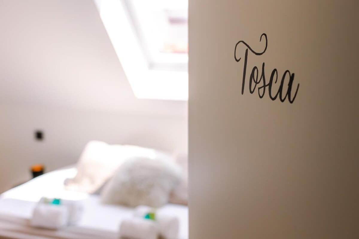 Tosca - Charming double room at ranch De Blauwe Zaal Brugge Buitenkant foto