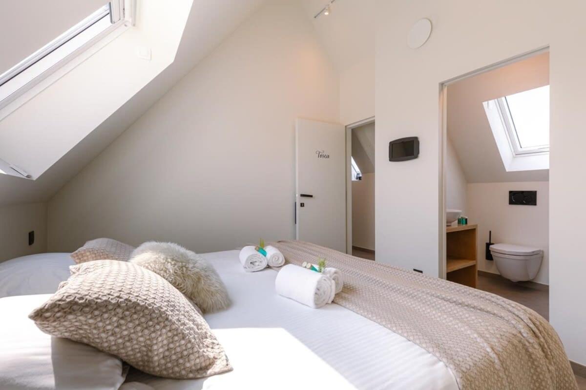 Tosca - Charming double room at ranch De Blauwe Zaal Brugge Buitenkant foto